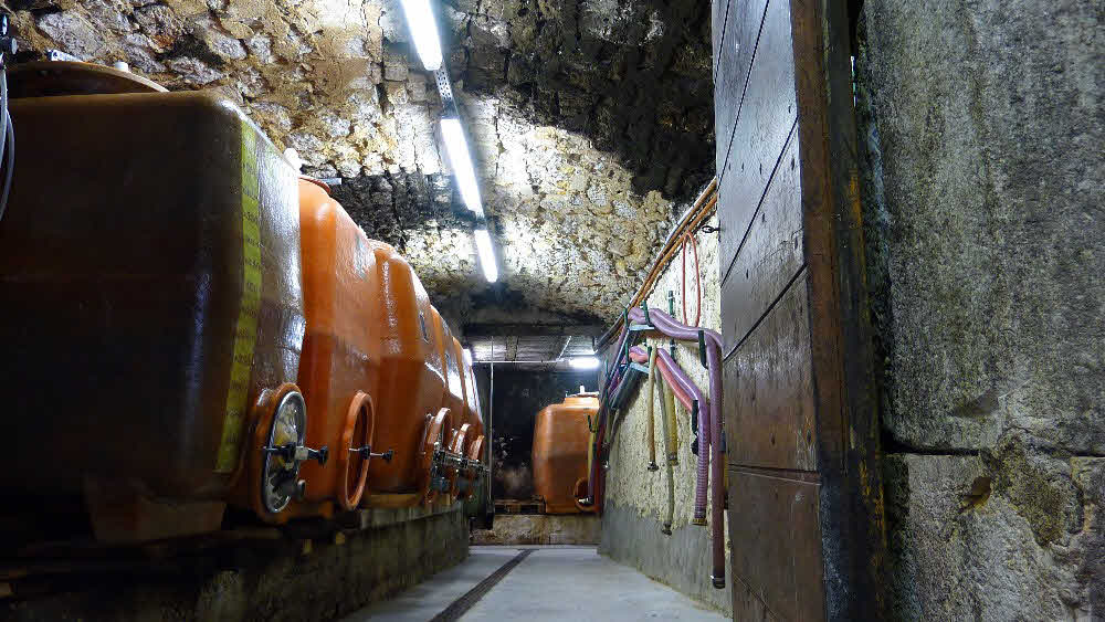 La cave construite en 1860 du domaine Million Rousseau en Savoie